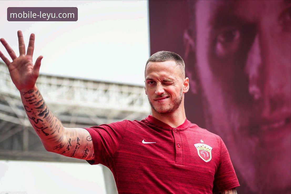 从“金元足球”到法律审判：一场商业与体育交织的深度评测